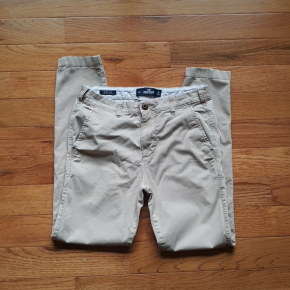 Hollister Khaki Pants - Picture 3 of 5